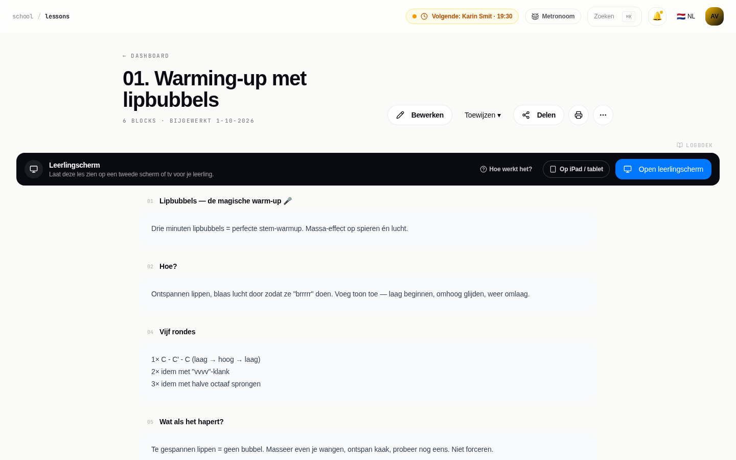 Zangles 'Warming-up met lipbubbels' met de knop 'Open leerlingscherm'