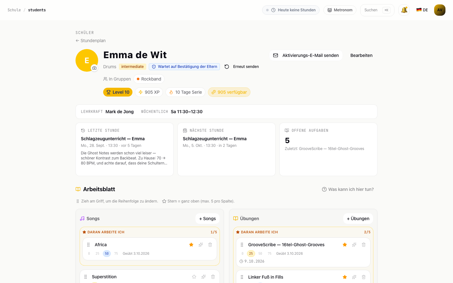 Detailseite der Schülerin Emma de Wit mit den Karten letzte Stunde / nächste Stunde / offene Aufgaben